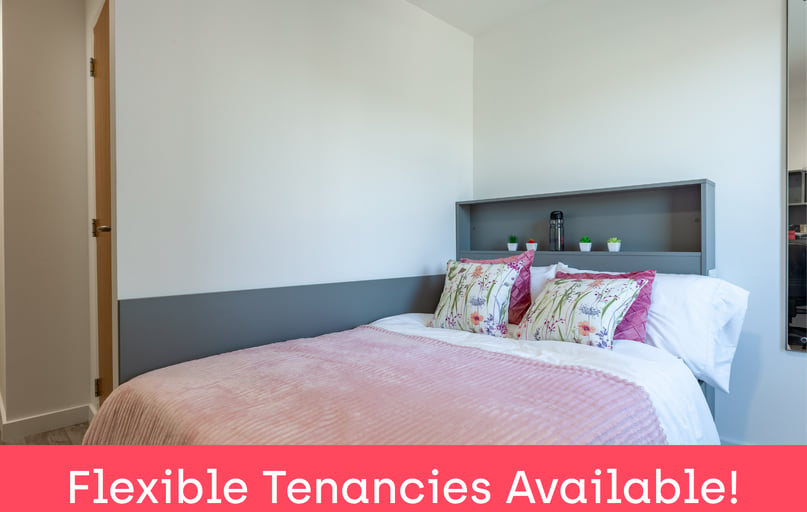 Premium En Suite, Oldway Centre, 39 High Street, City Centre, Swansea - Image 1